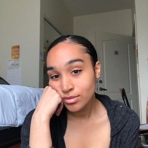 Meet your Posher, Savanna